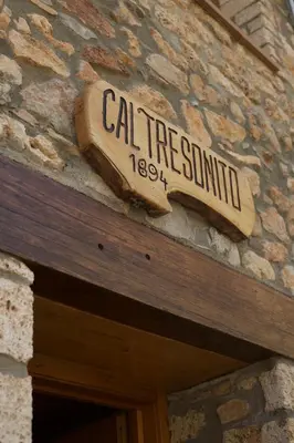 Certificado, premio, señal o documento que está expuesto en Cal Tresonito