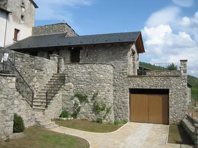 Edificio en el que se encuentra la casa o chalet
