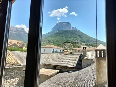 Vista general de una montaña o vista desde el apartamento
