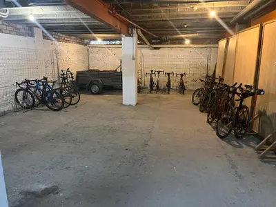 Montar en bicicleta en Hotel Joan Canejan o alrededores