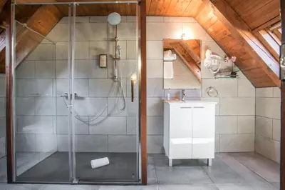 Un baño de Hotel SNÖ Mont Romies