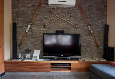 Una televisión o centro de entretenimiento en Can Congost
