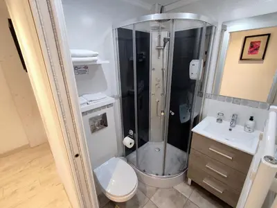 Un baño de Alojamiento Txokoto