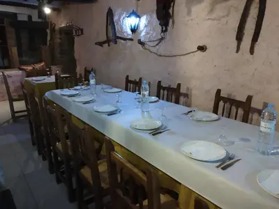 Un restaurante o sitio para comer en Guara-Altaoja-Yaso