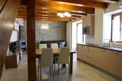 Una cocina o zona de cocina en Casa Rural Primorena Txiki