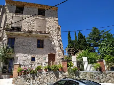Edificio en el que se encuentra la casa o chalet