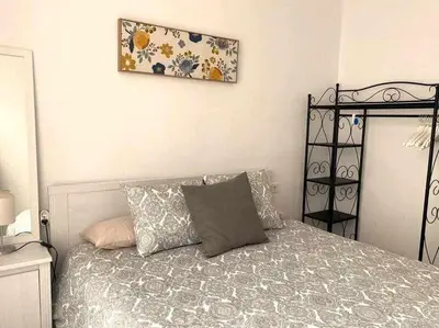 Cama o camas de una habitación en Apartamento Ayla San Fermín
