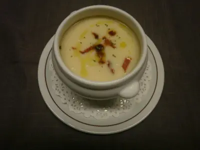Comida en o cerca de este hotel