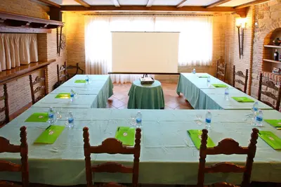 Zona business o sala de conferencias en Hotel El Juglar