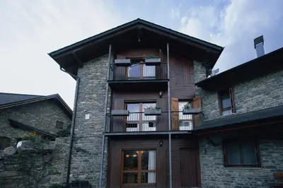 Edificio en el que se encuentra la casa o chalet
