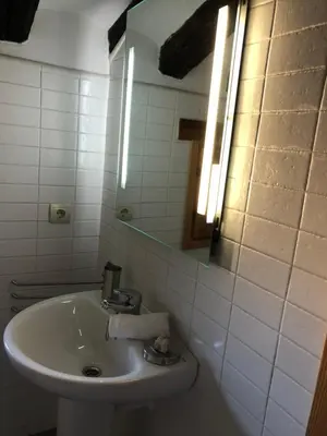 Un baño de Solano de Moran