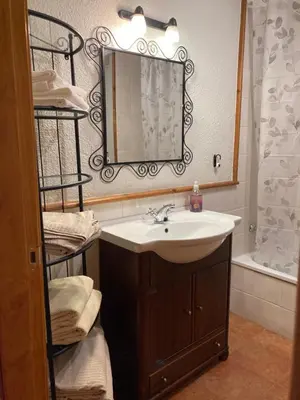 Un baño de Apartament Vall
