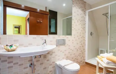 Un baño de Hotel Restaurant Cal Petit