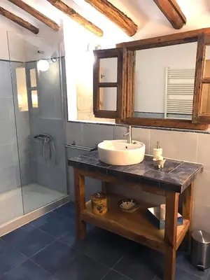 Un baño de La Sargantana Turismo Rural