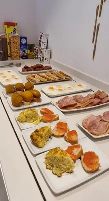 Comida en o cerca de este apartamento