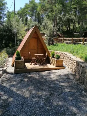 Jardín al aire libre en Camping La Ribera Salada