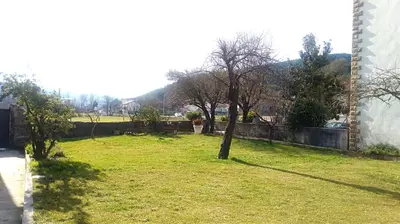 Paisaje cerca of this country house