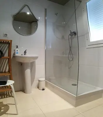 Un baño de Apartaments Els Temporers