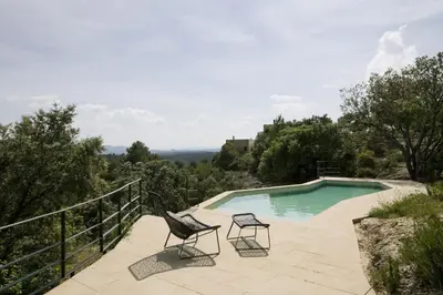 Piscina en o cerca de Consolación
