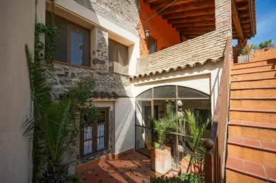 Edificio en el que se encuentra la casa o chalet