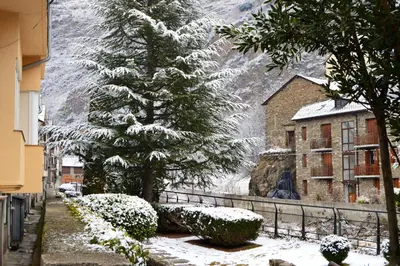 Apartament Esterri Centre en invierno