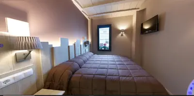 Una televisión o centro de entretenimiento en Cal Miqueló 1778