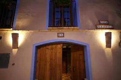 Fachada o entrada de Casa Perarruga