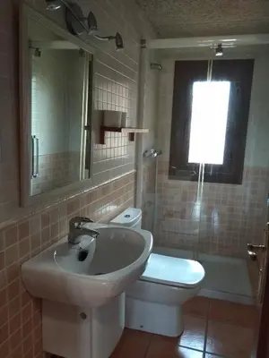 Un baño de casa sampietro 2