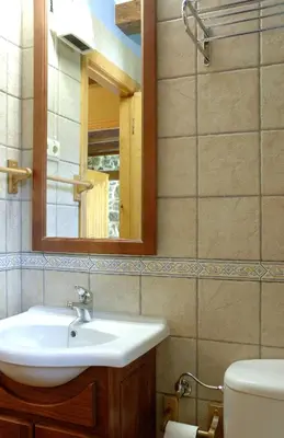 Un baño de Casa el Parque Cajal