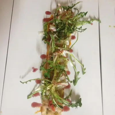 Comida en o cerca de este hotel