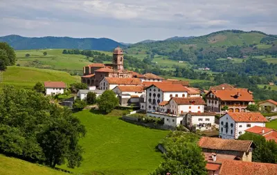 Paisaje cerca of this country house
