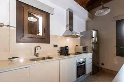 Una cocina o zona de cocina en Apartamentos Casa Roldan I