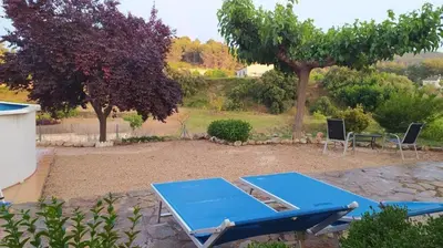 Jardín al aire libre en Casa Laure y Mª José