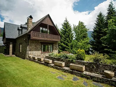 Jardín al aire libre en Splendid house next to the Baqueira Beret ski resort