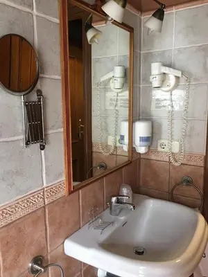 Un baño de Aparthotel Es de Don Joan