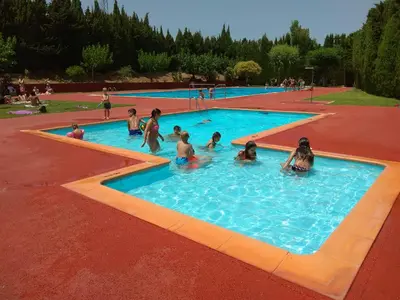 Piscina en o cerca de Ca La Serrana