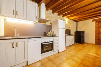 Una cocina o zona de cocina en Casa rural Lo Niu