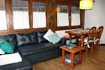 Zona de estar de Baqueira 1500 Edificio Cap de Aran apartamento