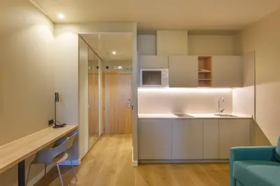 Una cocina o zona de cocina en Hotel Landaben