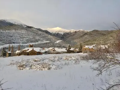 Paisaje cerca of this country house
