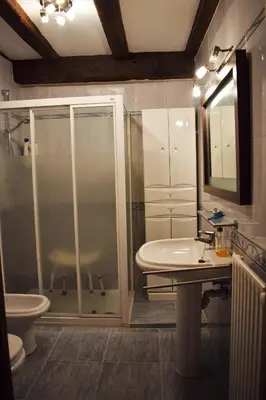 Un baño de Casa Artegia