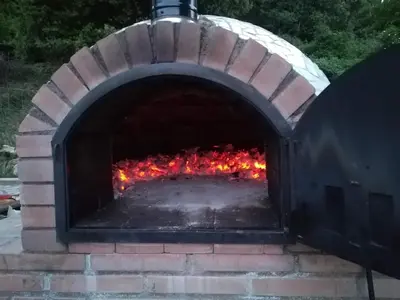 Barbacoa disponible para clientes en the country house