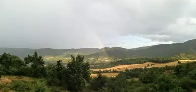 Paisaje cerca of this country house
