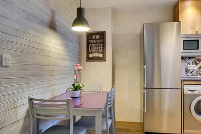 Una cocina o zona de cocina en Apartamentos San Lázaro