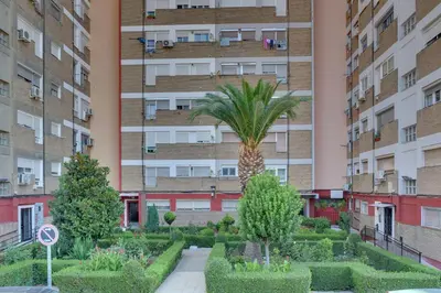 Jardín al aire libre en Apartamentos San Lázaro
