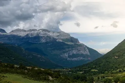 Paisaje cerca of this country house