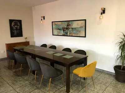 Zona business o sala de conferencias en Spacious Villa in Alforja with Private Pool, Mountain View