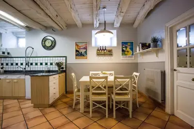 Una cocina o zona de cocina en Mendiburu Rural Boutique