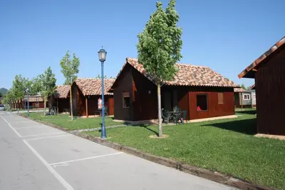 Edificio en el que se encuentra el camping