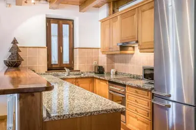 Una cocina o zona de cocina en Prat deth Pas by SeaMount Rentals